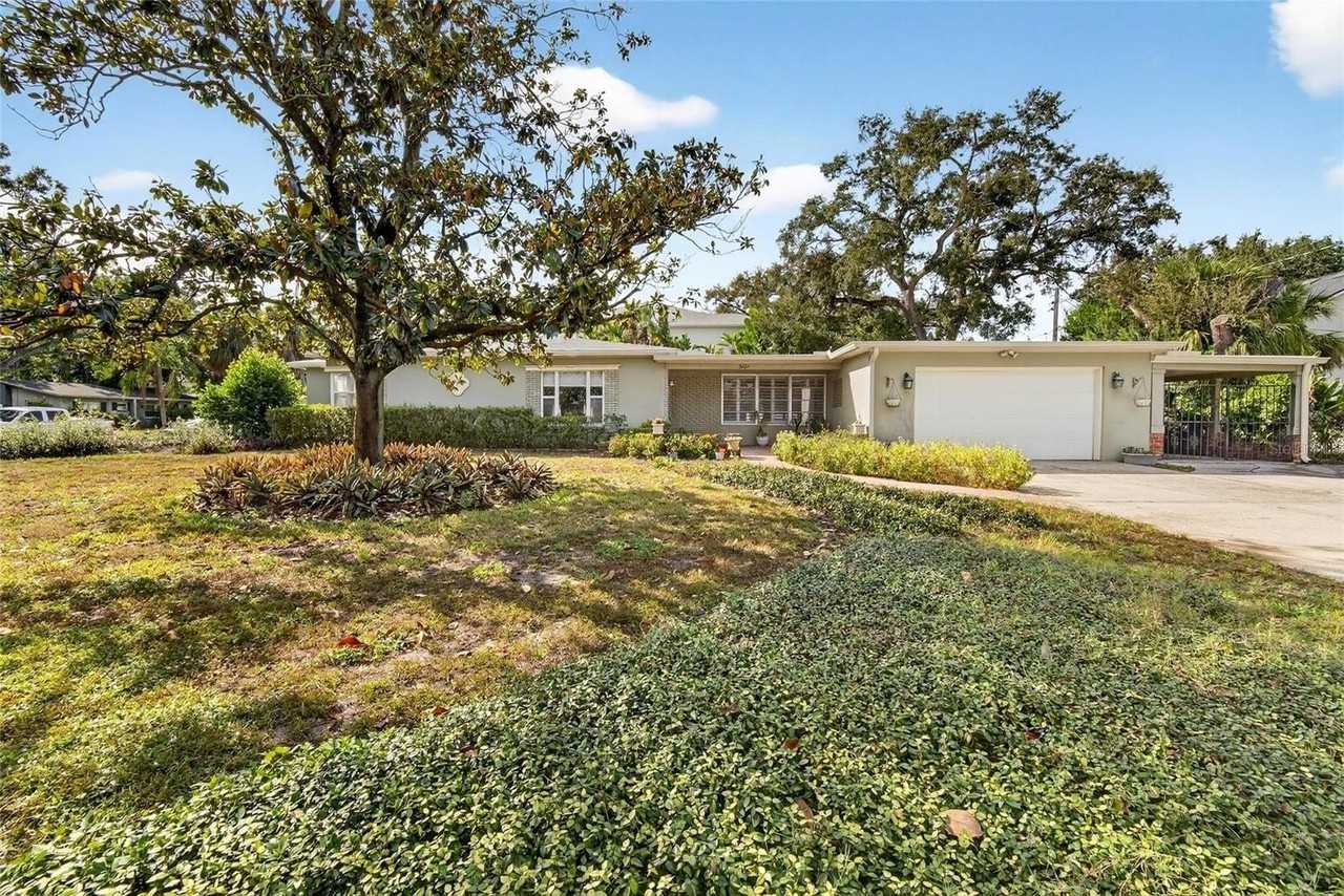 3107 S Emerson St - Photo 2 of 36