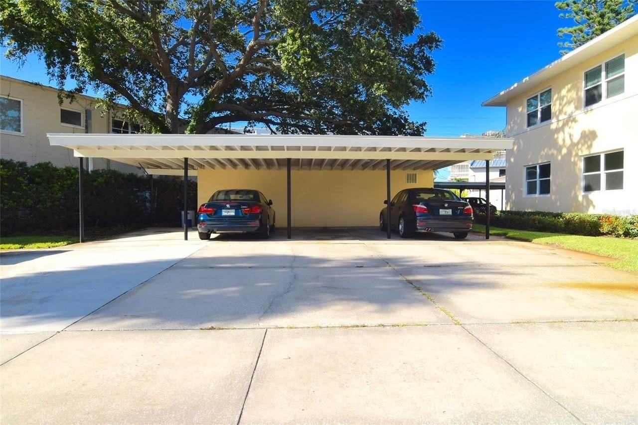 606 12th Ave Ne #1 - Photo 3 of 26