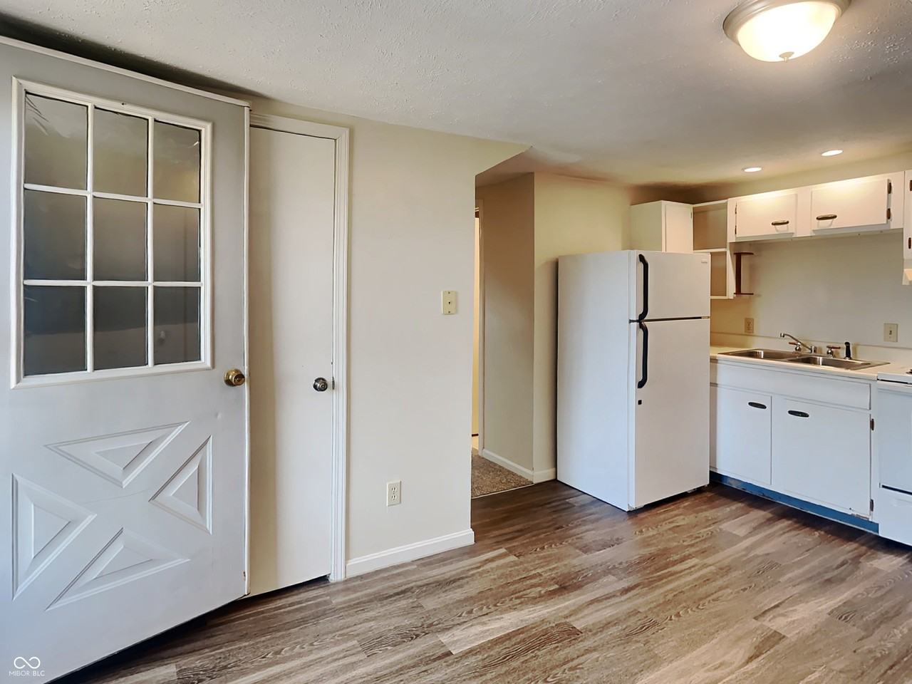 65 West Main Street - Photo 2 of 9