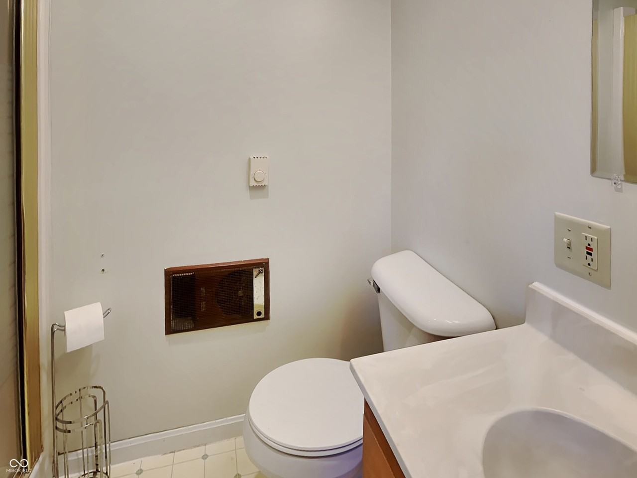 65 West Main Street - Photo 4 of 9