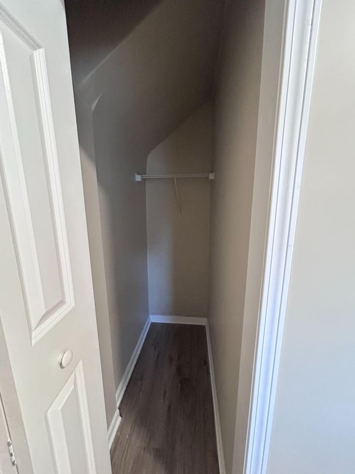 Green Forrest Dr - Photo 5 of 6