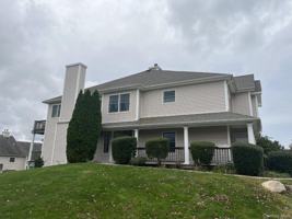 featured image of 706 Willow Pond Dr