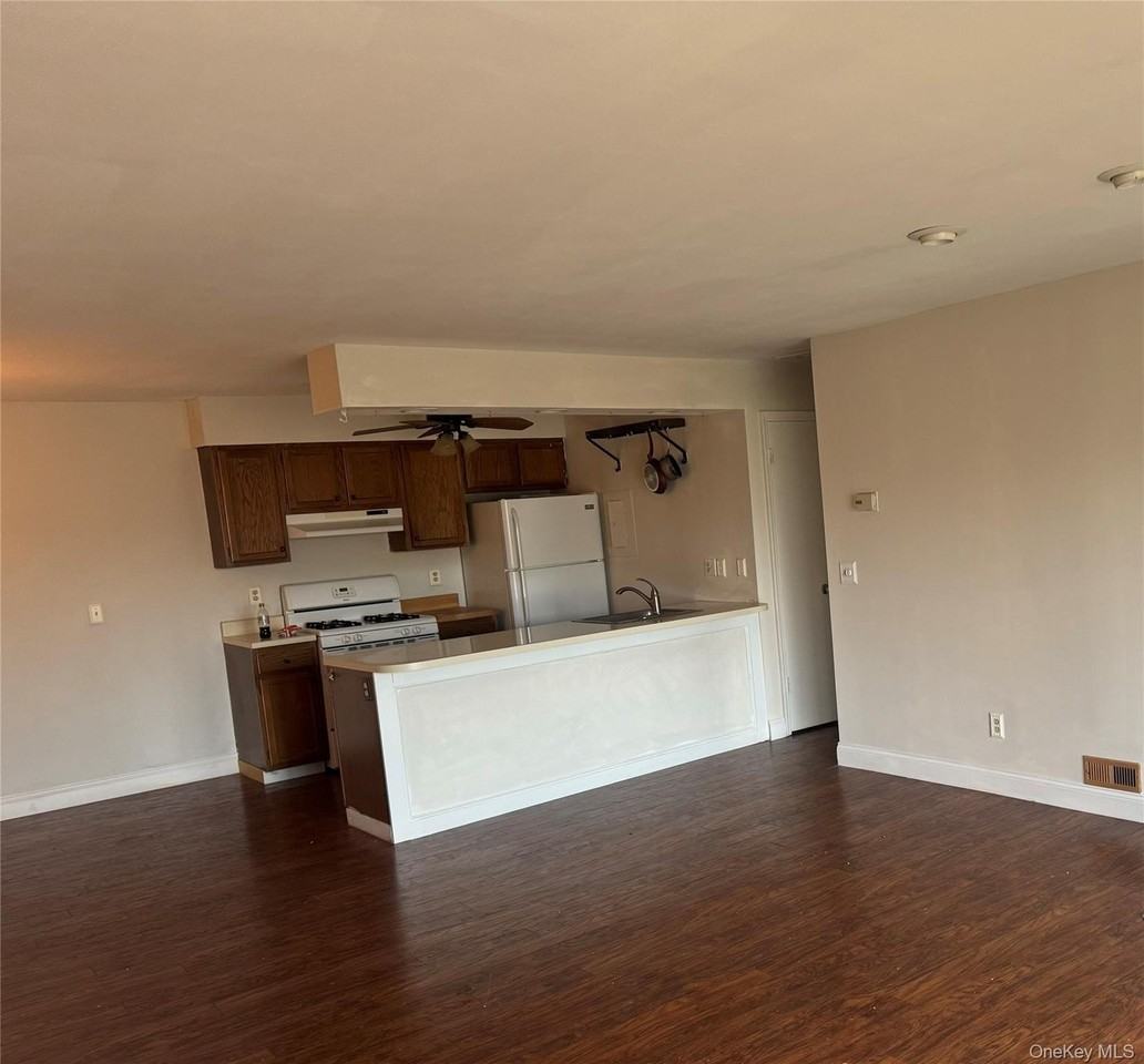 11 The Rise - Photo 4 of 11