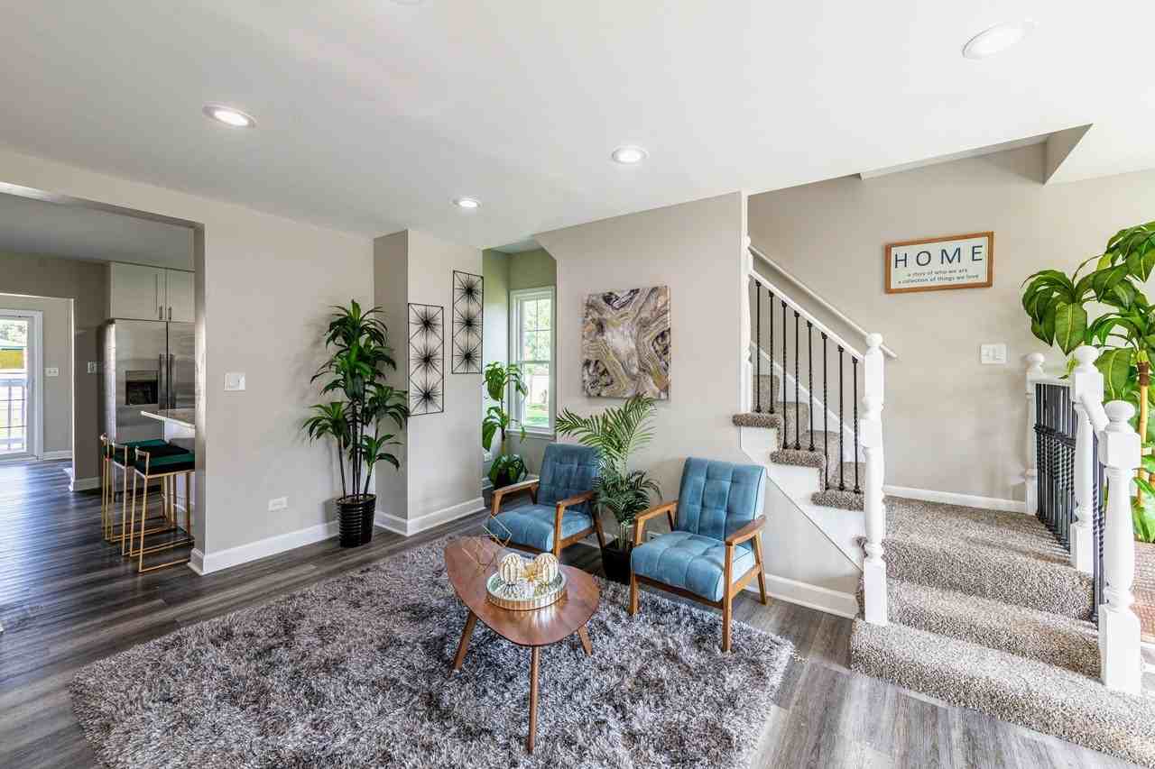 3340 Maple Ave - Photo 4 of 26