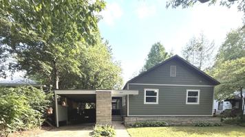 featured image of 707 W Iowa St