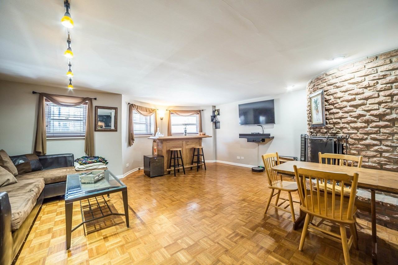 2912 North Halsted Street #G - Photo 3 of 11