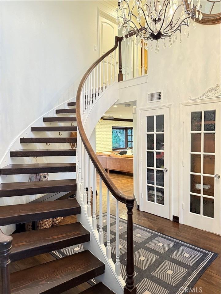 17881 Oldglen Ln - Photo 2 of 19