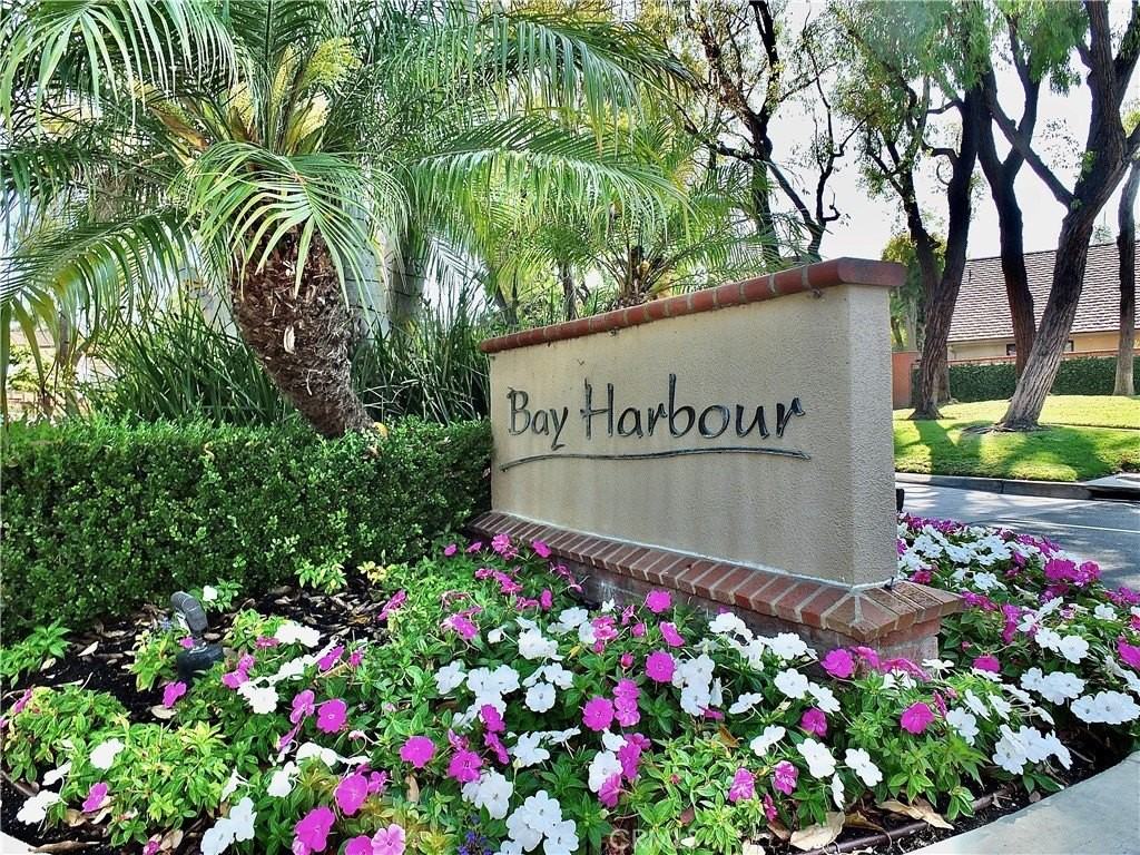 6225 Napoli Ct - Photo 6 of 50