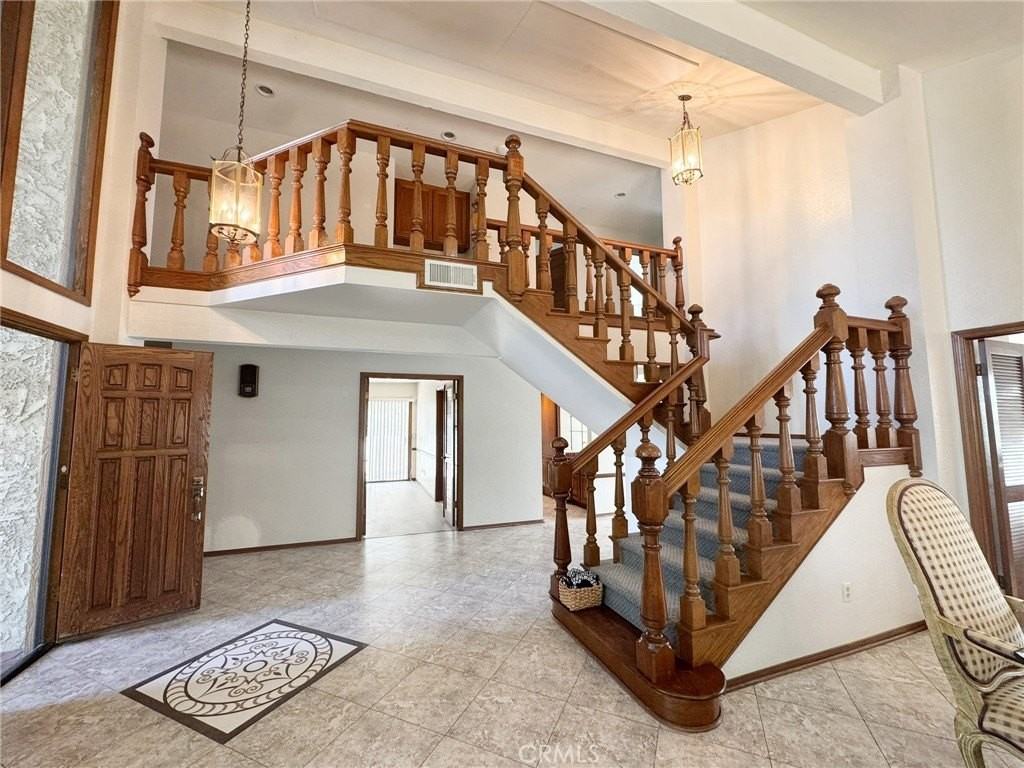 2230 E Vista Mesa Way - Photo 2 of 32