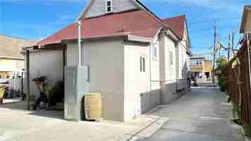 featured image of 120 E 31st St #B