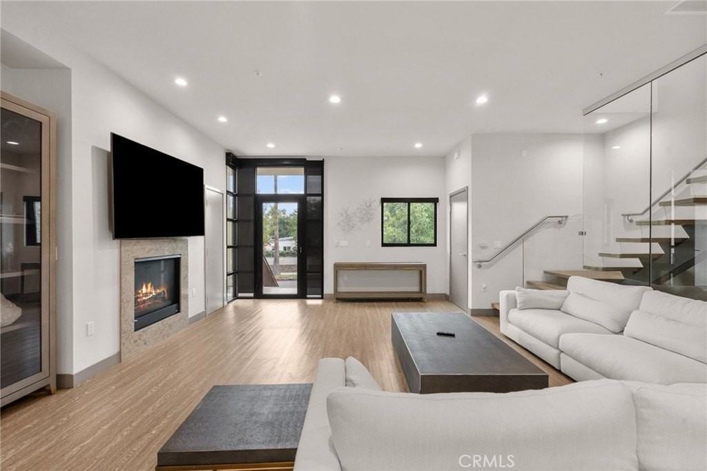 18703 Redwing St - Photo 7 of 37