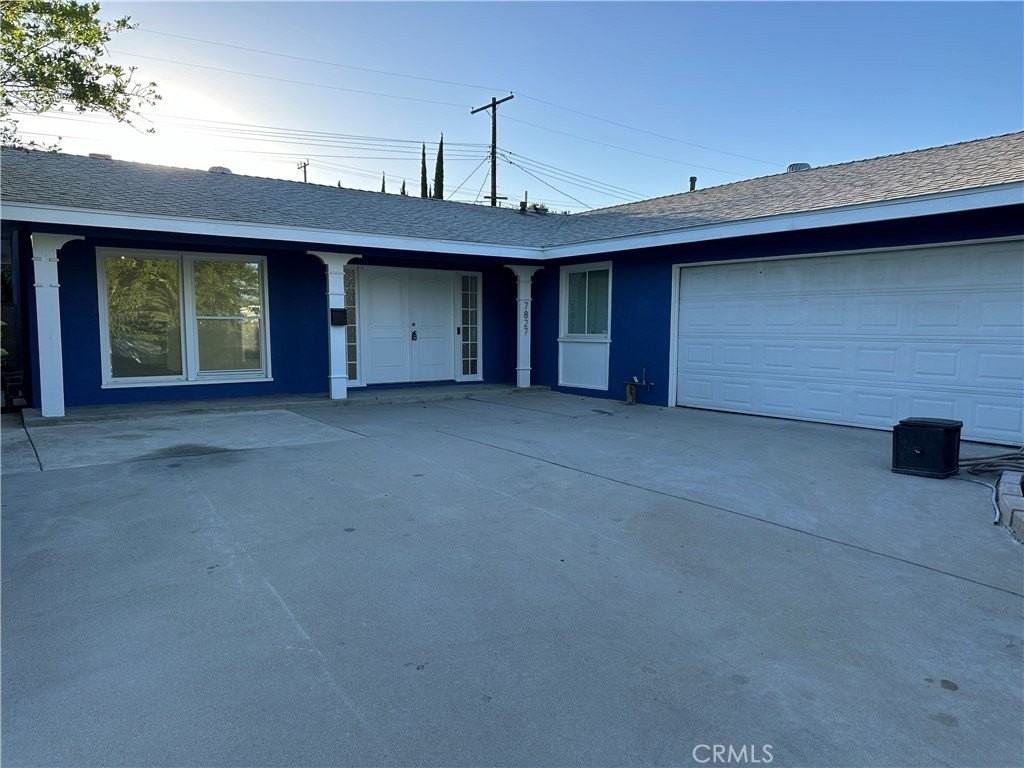 7827 Maynard Ave - Photo 2 of 9