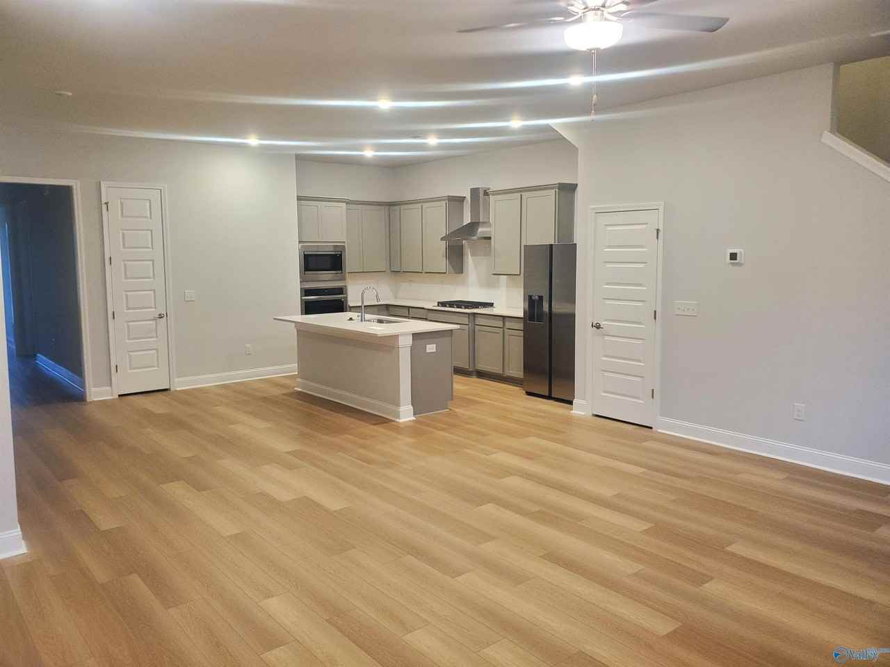 113 Moss Brook Ln - Photo 6 of 26