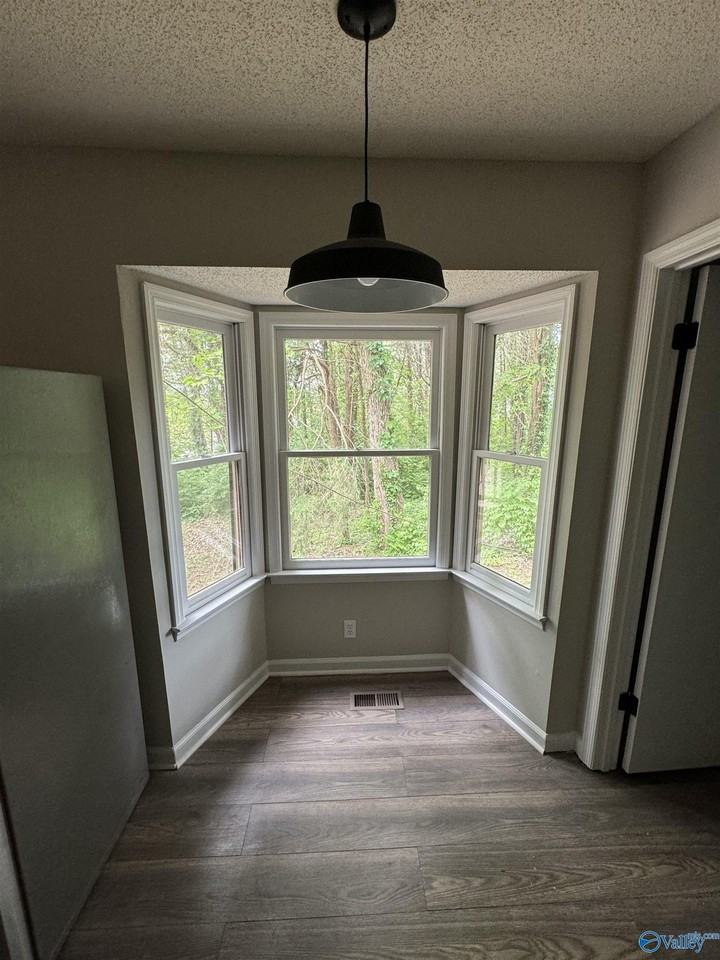 2816 Coosa Cir Nw - Photo 3 of 11