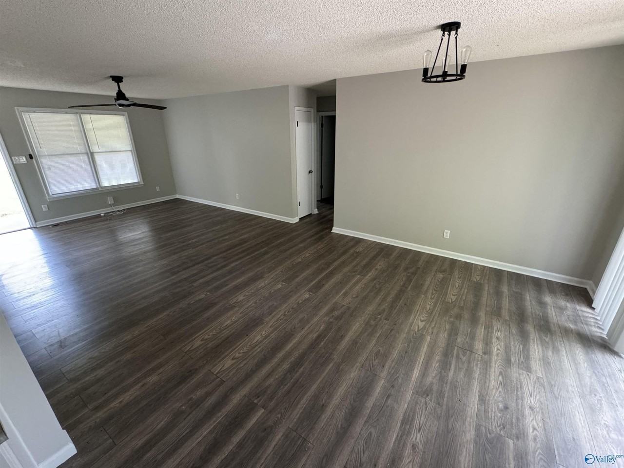 2816 Coosa Cir Nw - Photo 5 of 11