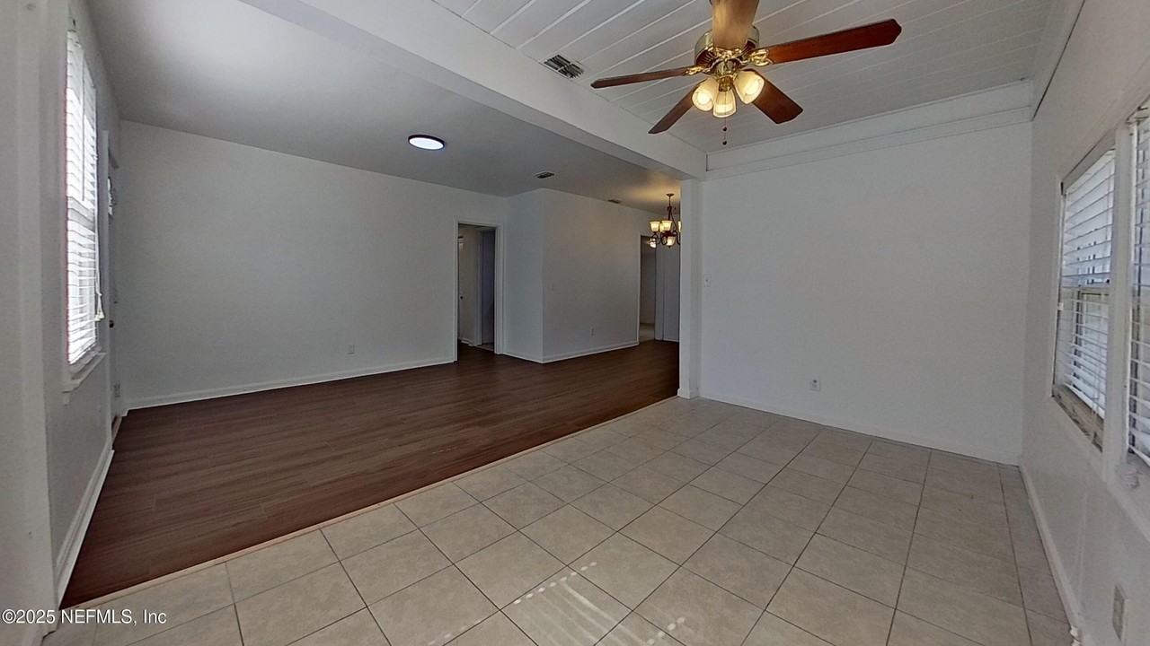 3325 Claremont Rd - Photo 5 of 18