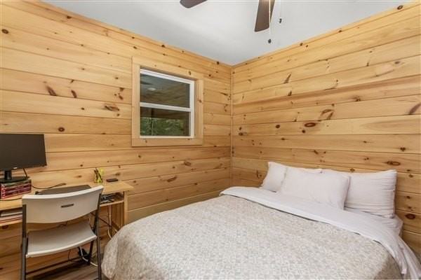 1519 Tipton Springs Rd - Photo 7 of 46