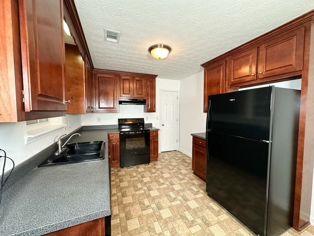 600 Indian Trl - Photo 2 of 48