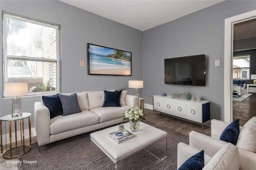 3724 W 41st St - Photo 5 of 23