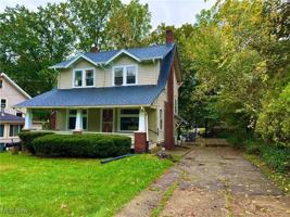 featured image of 175 Brookline Ave