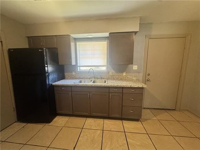 105 Wells Dr - Photo 4 of 14