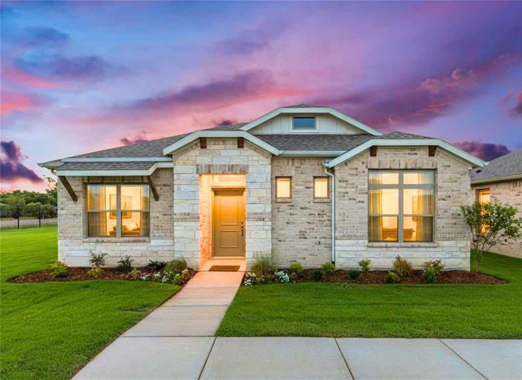 6415 I-30 Frontage Road #102