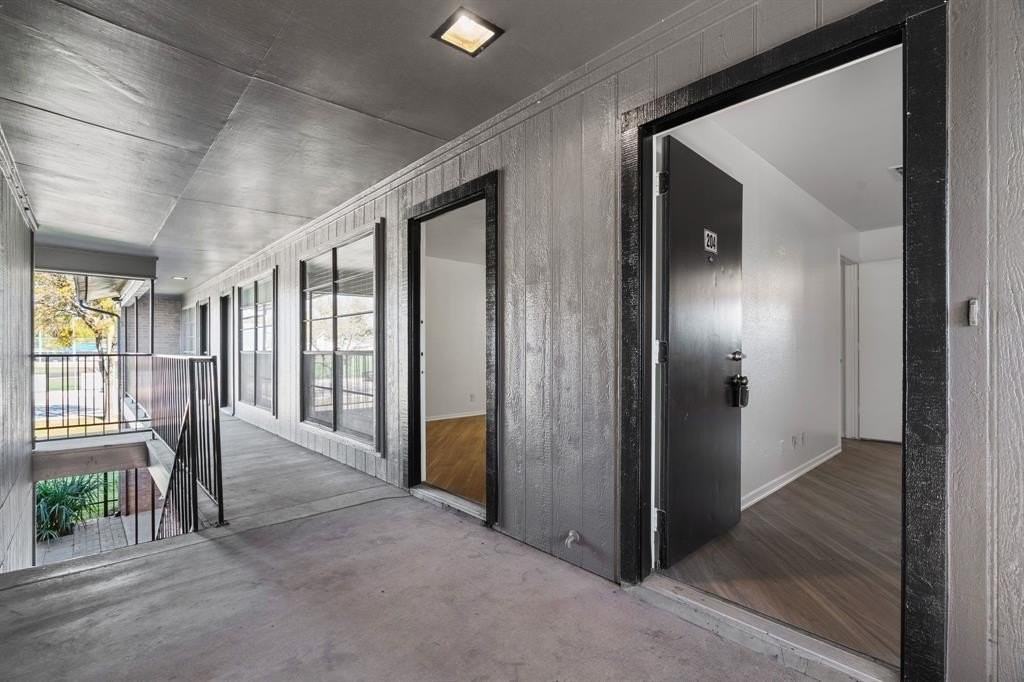 320 E 4th St #204 - Photo 2 of 30