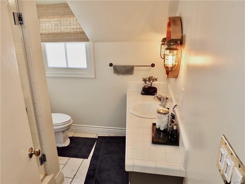 89 Rivo Alto Canal - Photo 2 of 8