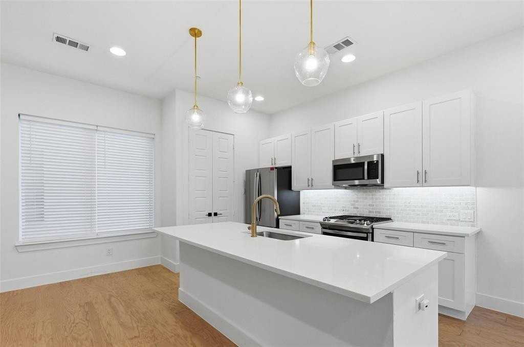 2610 Kimsey Dr #201 - Photo 7 of 28