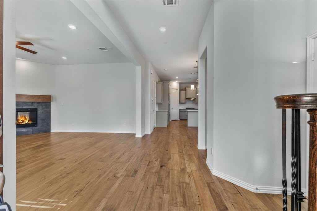 516 Renaissance Ln - Photo 6 of 28