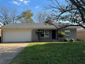 1113 S Idlewild Dr - Photo 1 of 1