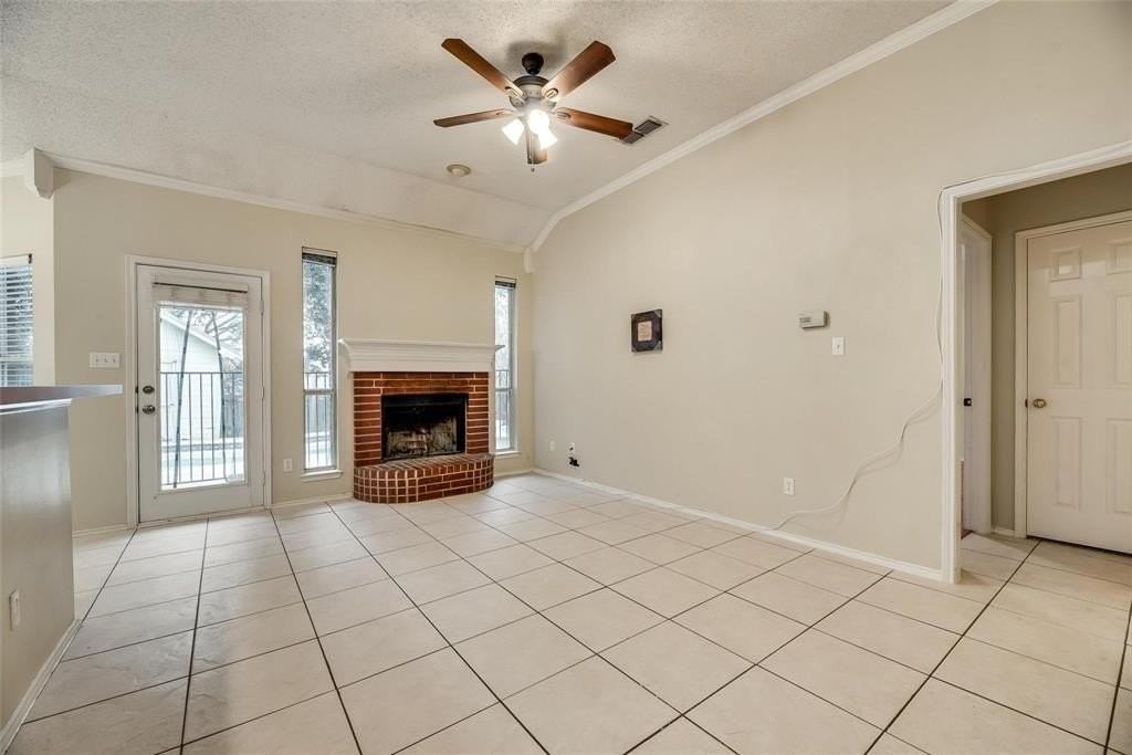 8113 Heritage Place Dr - Photo 2 of 13