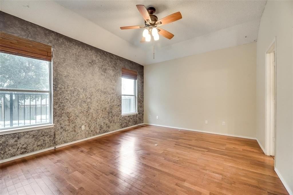 8113 Heritage Place Dr - Photo 5 of 13
