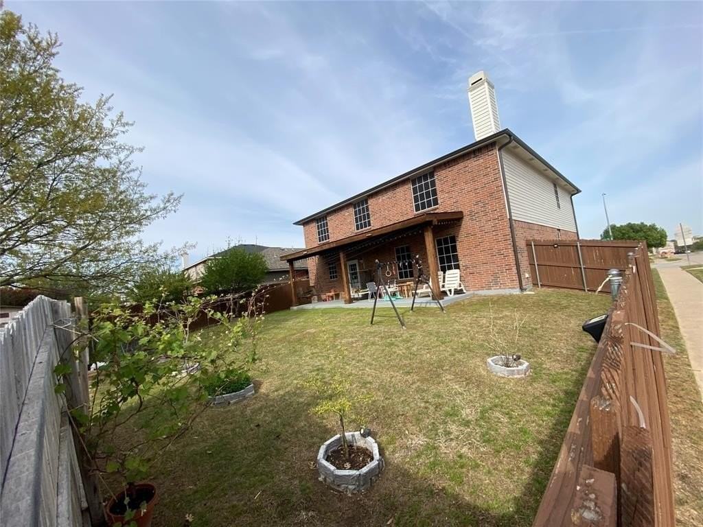 5301 Temecula Rd - Photo 4 of 7