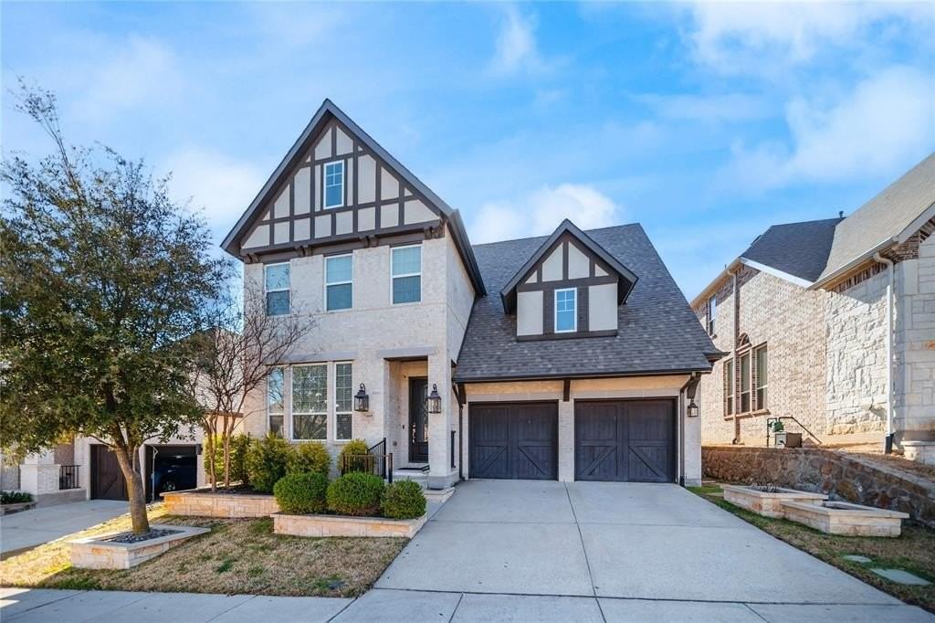 7005 Homestead Dr - Photo 2 of 40