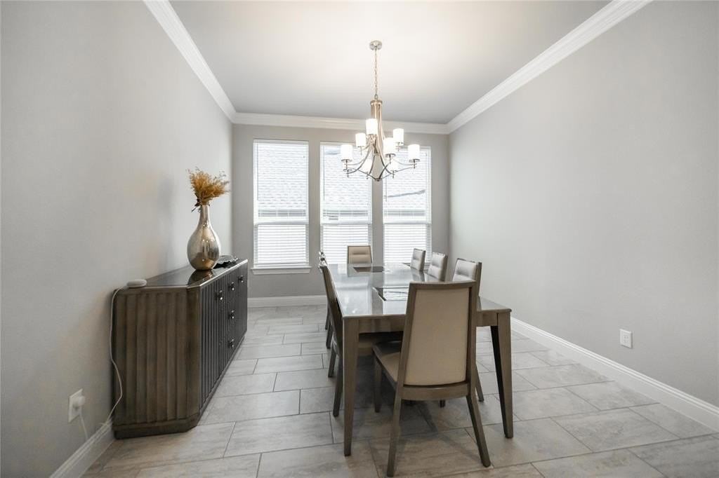 7005 Homestead Dr - Photo 6 of 40