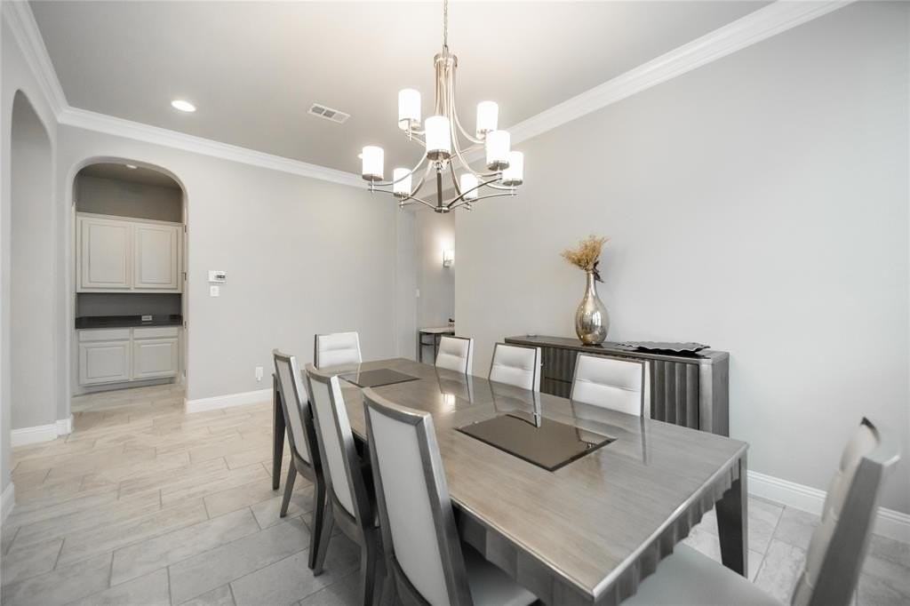 7005 Homestead Dr - Photo 7 of 40