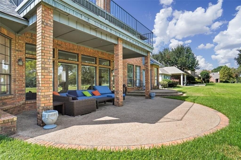 4008 Barnes Bridge Road - Photo 3 of 34