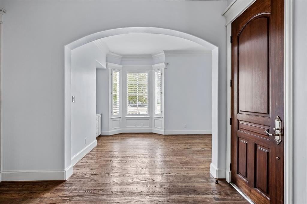 4318 University Blvd - Photo 3 of 38