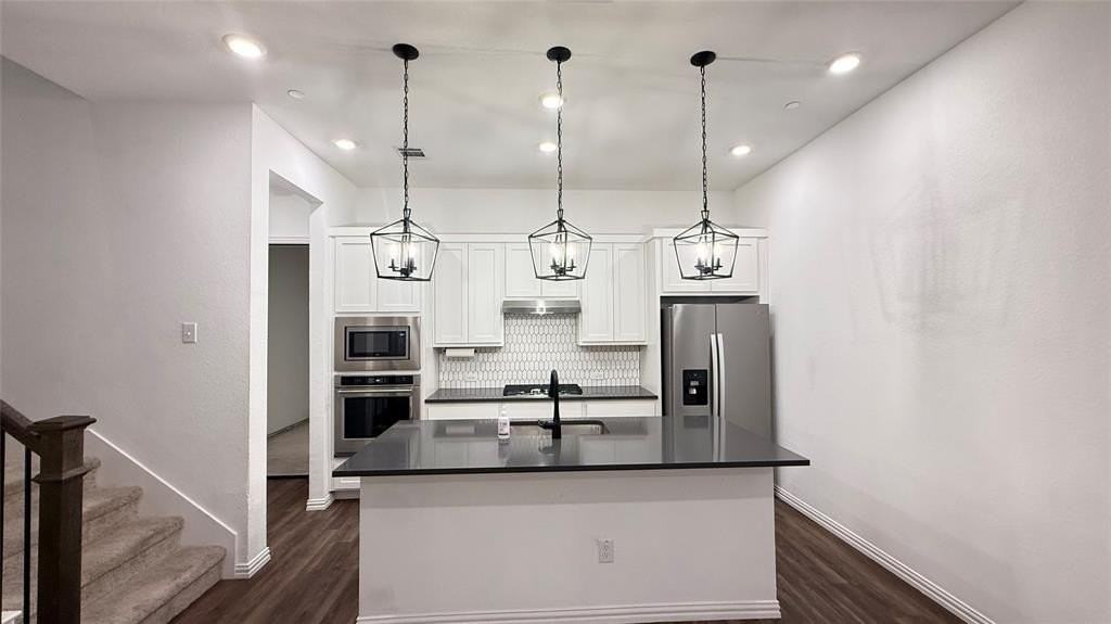 9943 Hennings Street - Photo 2 of 11