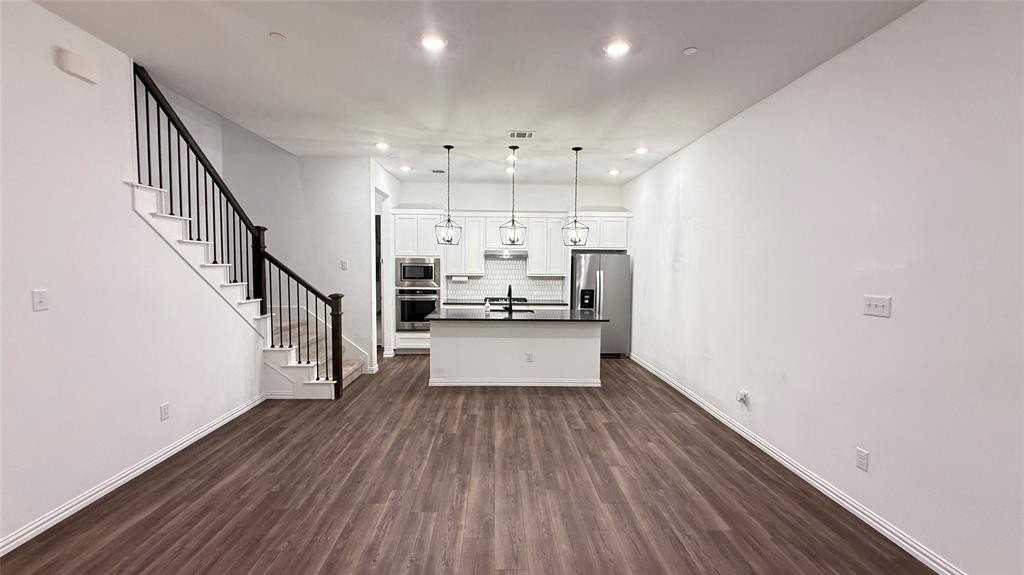 9943 Hennings Street - Photo 3 of 11