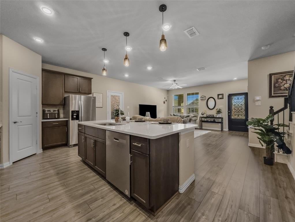 2745 Acadia Dr - Photo 7 of 27