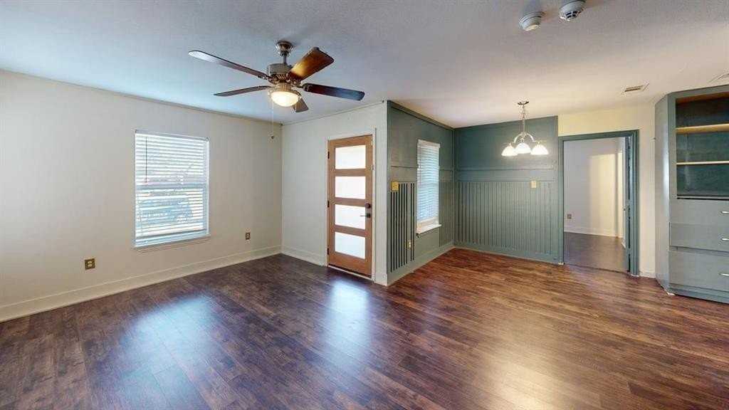 1524 Hilltop Dr - Photo 5 of 18