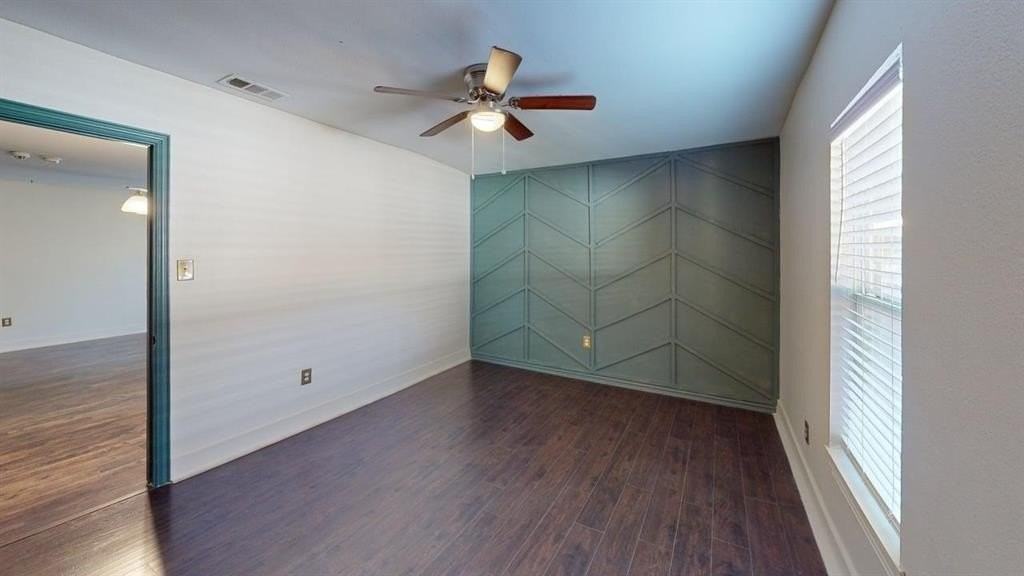 1524 Hilltop Dr - Photo 7 of 18