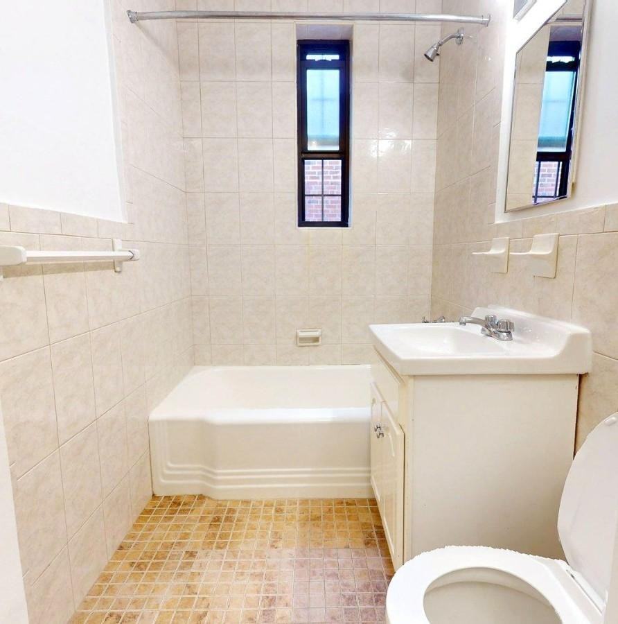 711 West End Avenue - Photo 5 of 5