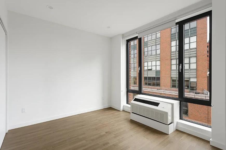 41 27th Street - Photo 3 of 7