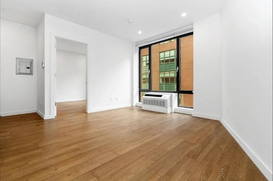 41 27th Street - Photo 5 of 7