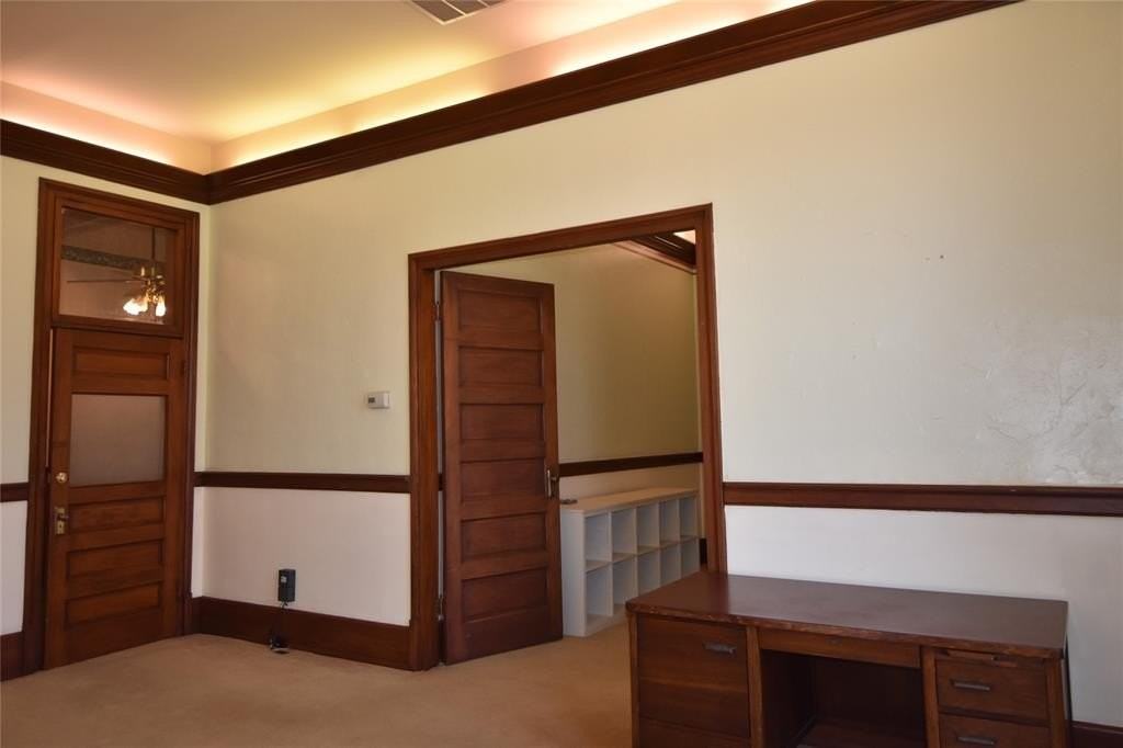 108 S Division St - Photo 2 of 14