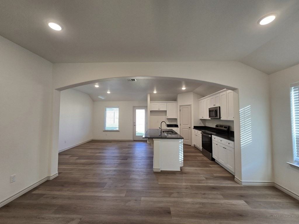 1313 Hogback Way - Photo 4 of 22