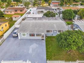 18515 Nw 42nd Pl - Photo 1 of 1